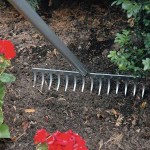 Fiskars Ergonomic Soil Rake 38 cm 700 grams Metal Shaft Fiskars Ergonomic™ Soil Rake 38 cm 700 grams Metal Shaft - Soil Rakes Hand Tools