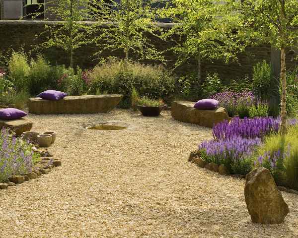 Quartz Sand in Garden