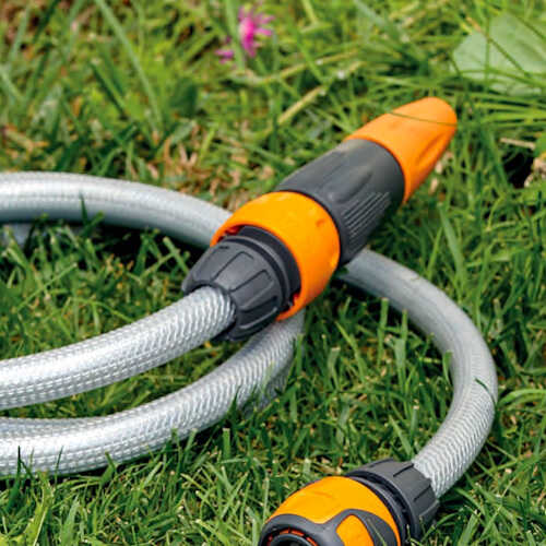 Adjustable Small Nozzle GF8000-5400 in the Garden