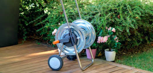 Metal Hose Reel With Wheels IDEA PREMIUM 60m in the Garden