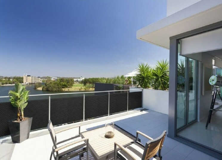 Ρολό Περίφραξης Techno-Rattan Καφέ Σκούρο σε Μπαλκόνι Εσωτερικά