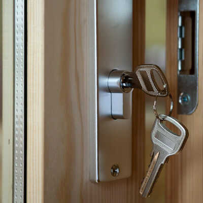 Κλειδαριά με Κλειδί